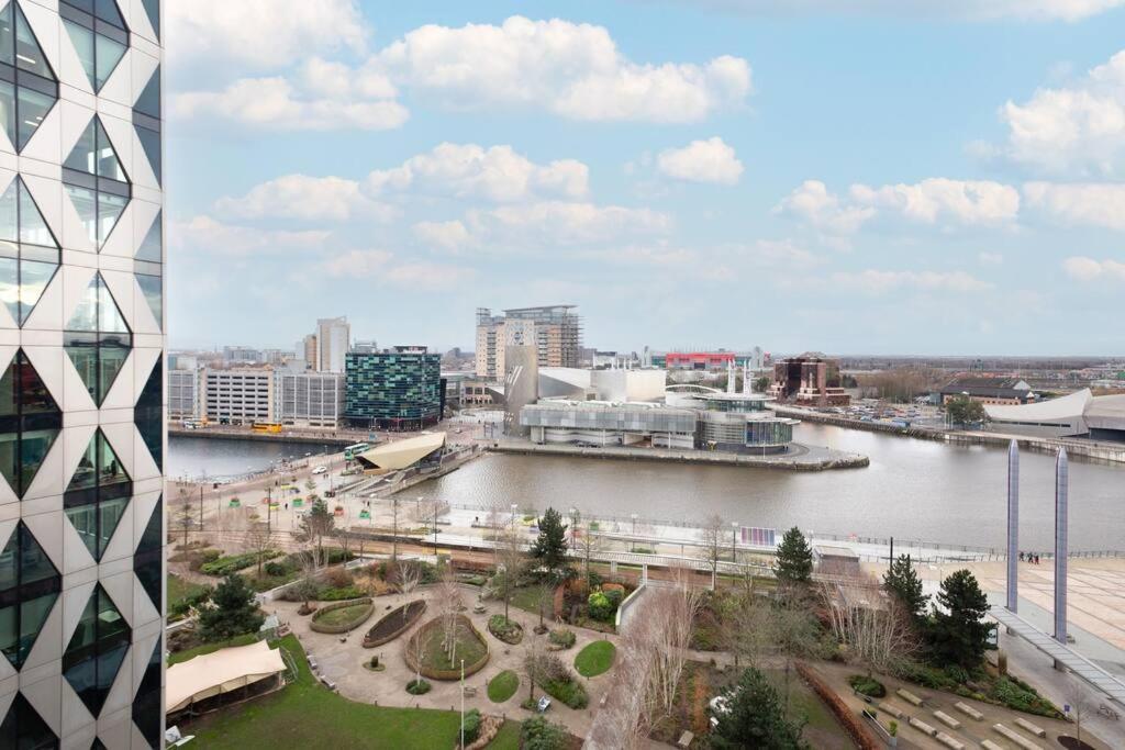 מנצ'סטר Stylish Mediacity 2Bed, Sleeps 6, Amazing Views מראה חיצוני תמונה